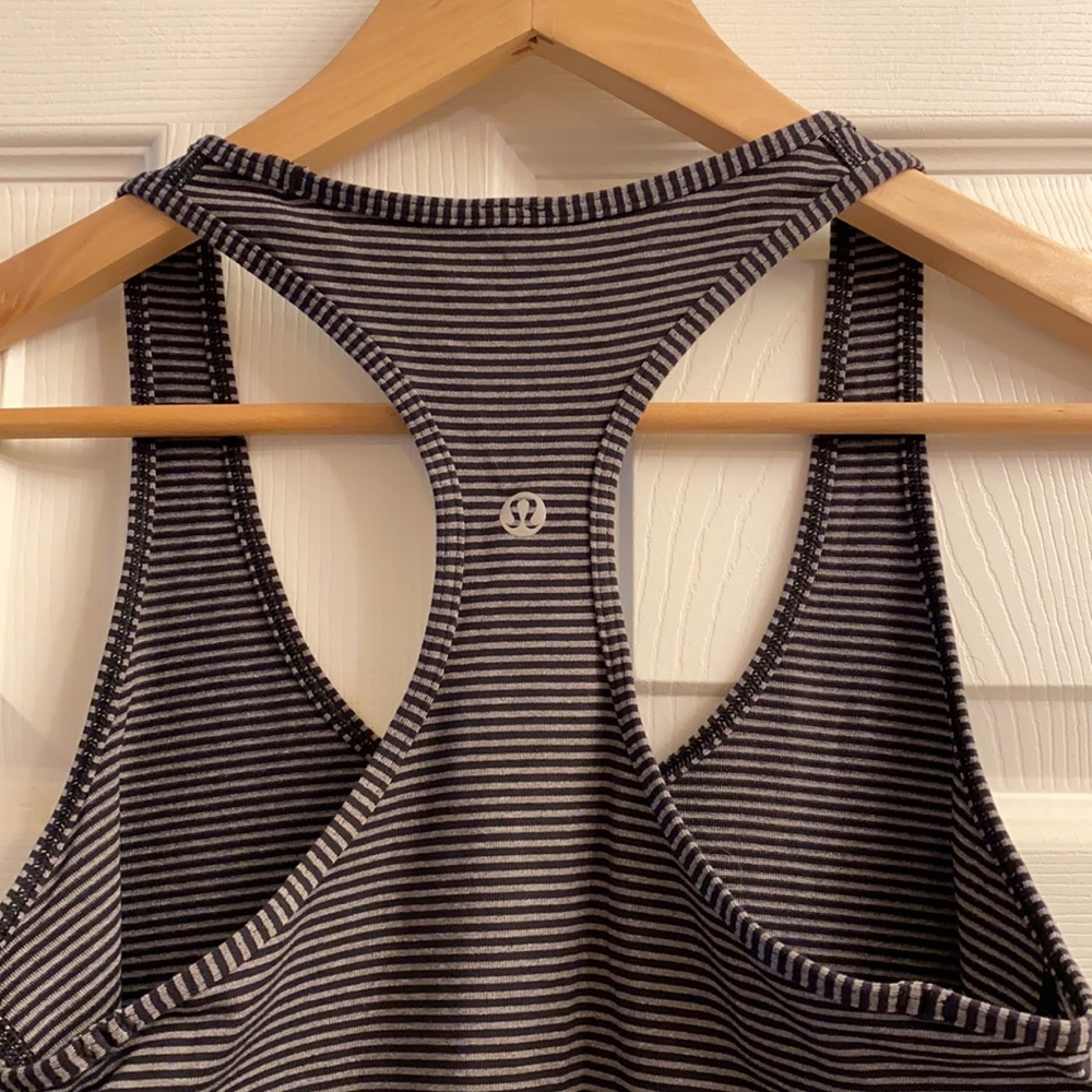 Lululemon Cool Racerback tank - Picture 4 of 4